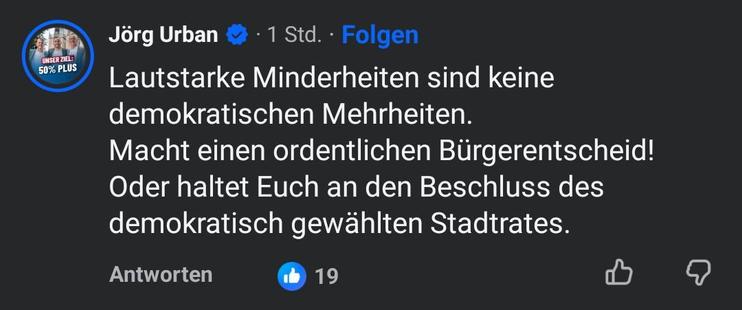 Kommentar zu einem Artikel zur Carolabrücke von Jörg Urban. Text: Lautstarke Minderheiten sind keine demokratischen Mehrheiten. 
Macht einen ordentlichen Bürgerentscheid! Oder haltet Euch an den Beschluss des demokratisch gewählten Stadtrates.
