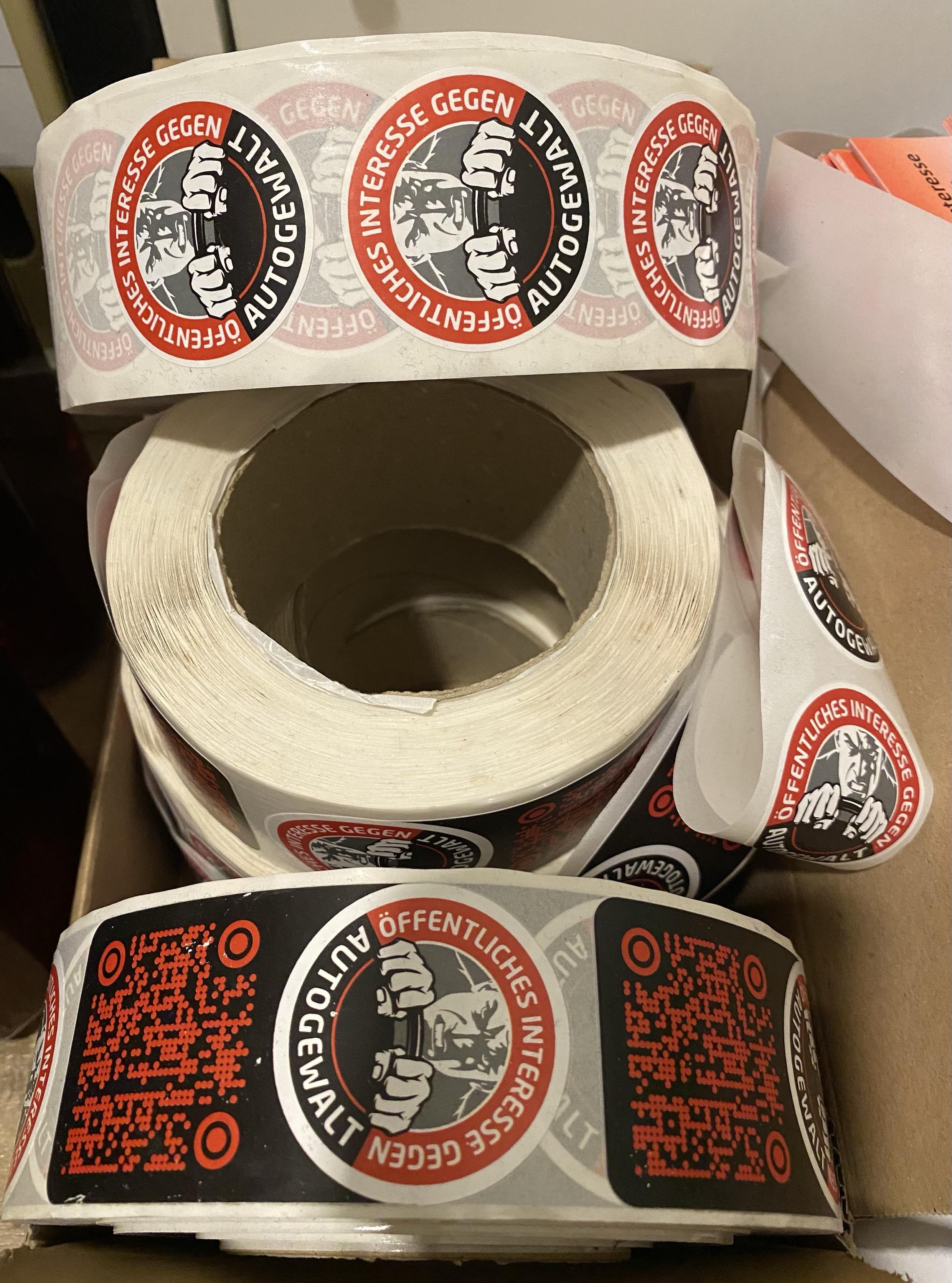 Sticker auf Rollen